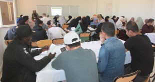 ورشة عمل لفائدة طلبة السنة الثانية ليسانس في مقياس Written Comprehension  and Expression